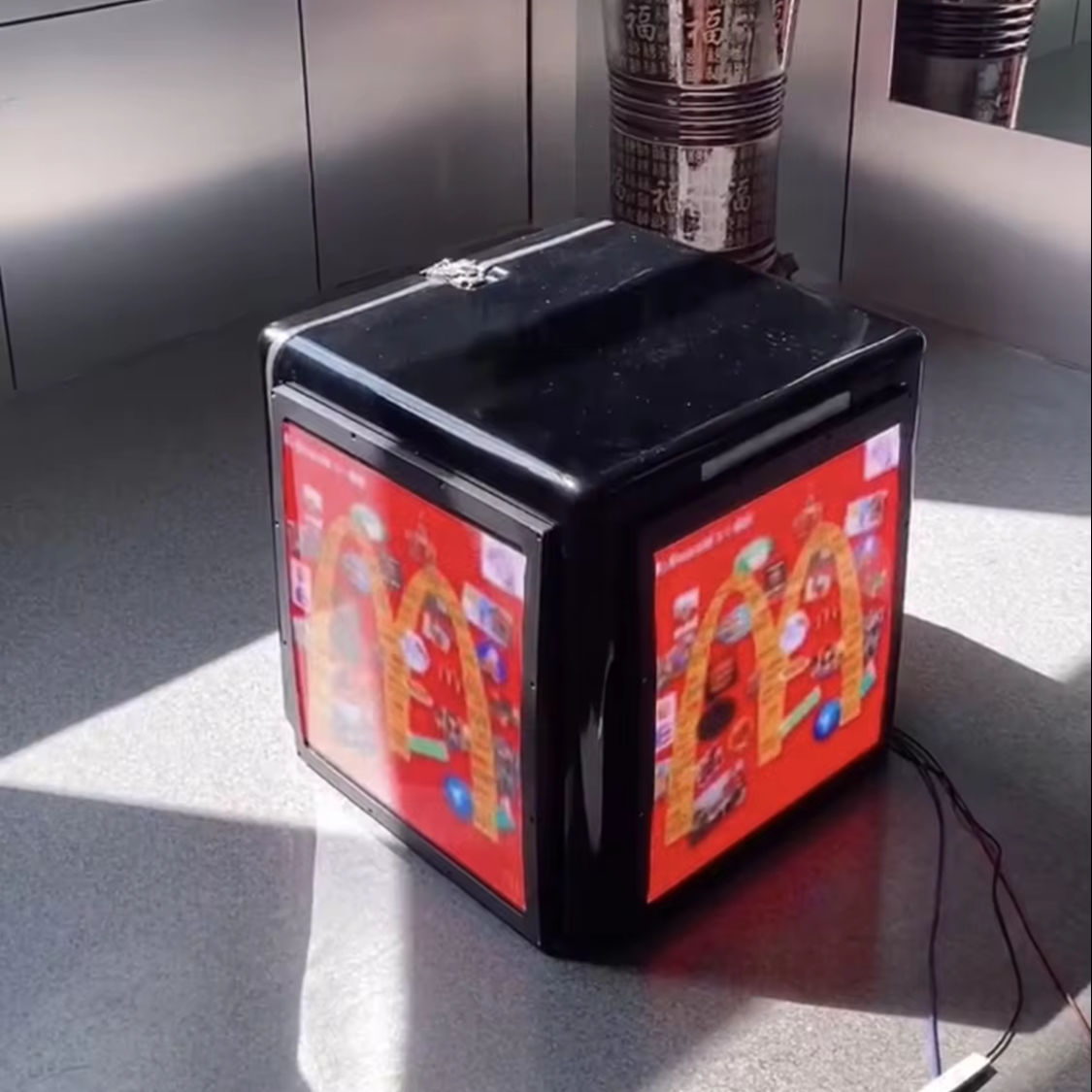 Food Delivery Box LED Display