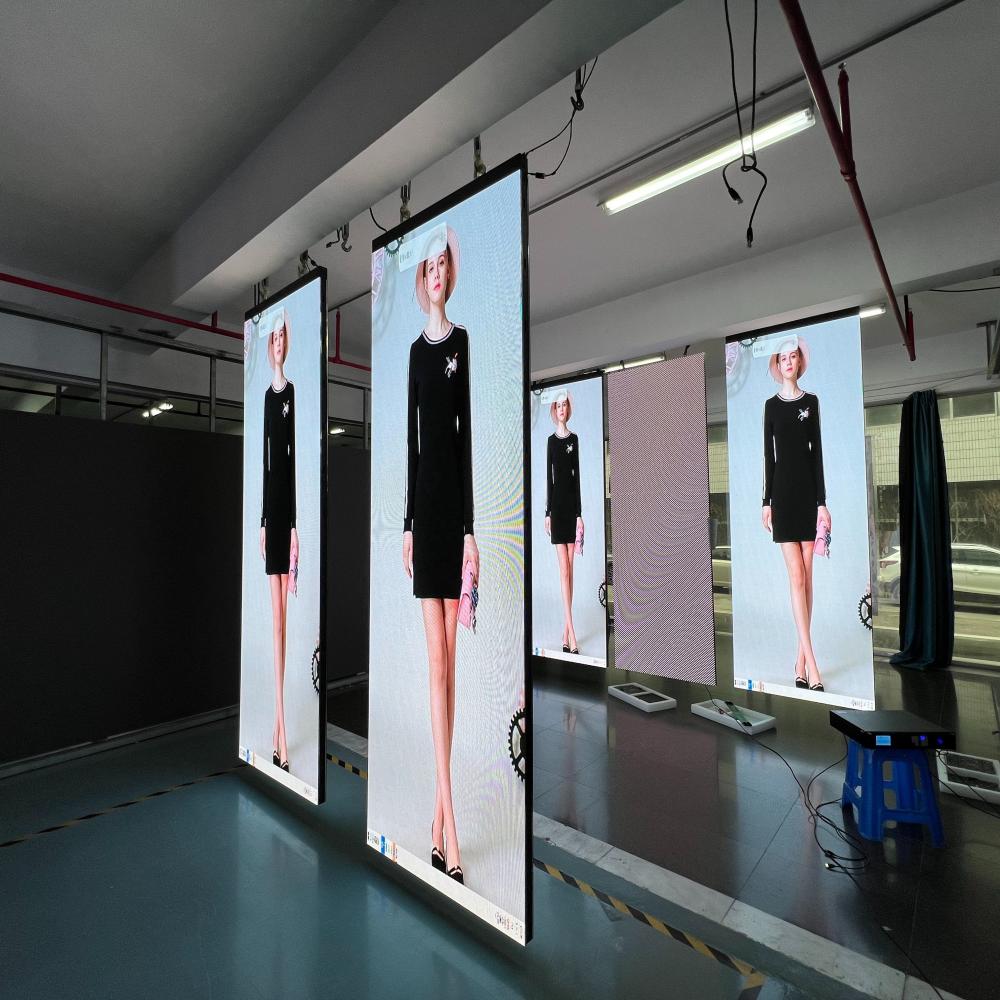 P1.56 Ultra-thin Double sided LED Display