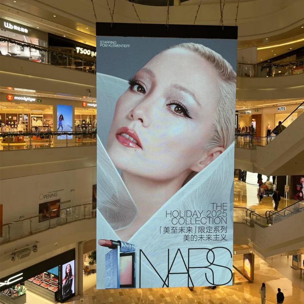 Ultra Thin Indoor Double Sided LED Display Hanging LED Advertising Screen
